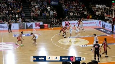 Die BBL-Highlights der Basketball-Partie Science City Jena - Fitness First Würzburg Baskets im Video.