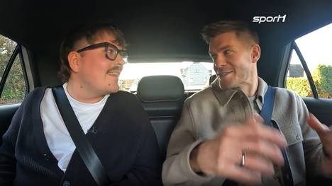 Ex-Fußball-Profi Simon Terodde erzählt in einem Interview eine Anekdote rund um einen Trikottausch mit Thomas Müller.