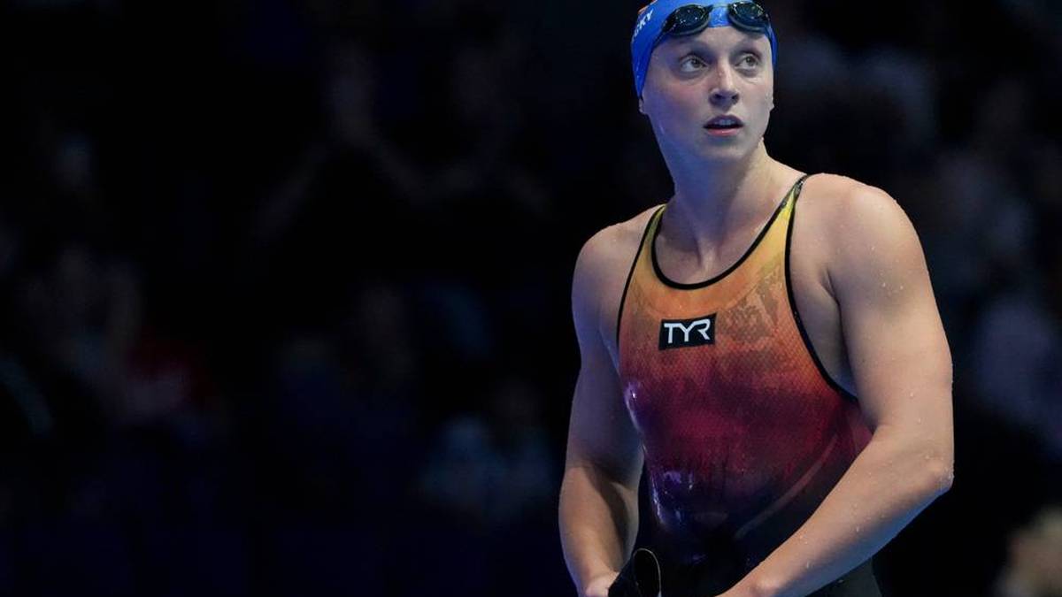 Mit 21 WM- und sieben Olympia-Goldmedaillen ist die US-Amerikanerin eine der besten Schwimmsportlerinnen aller Zeiten. Ihren ersten Olympiasieg feierte sie 2012 mit nur 15 Jahren. 
