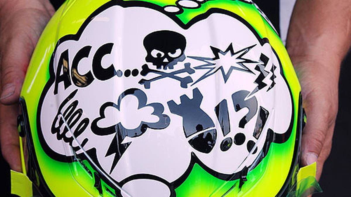 Hier gibt der Helm Aufschluss über die Gedanken-Welt des Weltmeisters