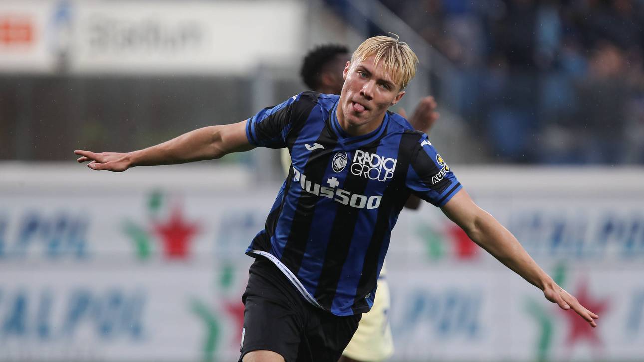 Højlund kam vergangenen Sommer zu Atalanta Bergamo und erzielte neun Tore in 32 Spielen.
