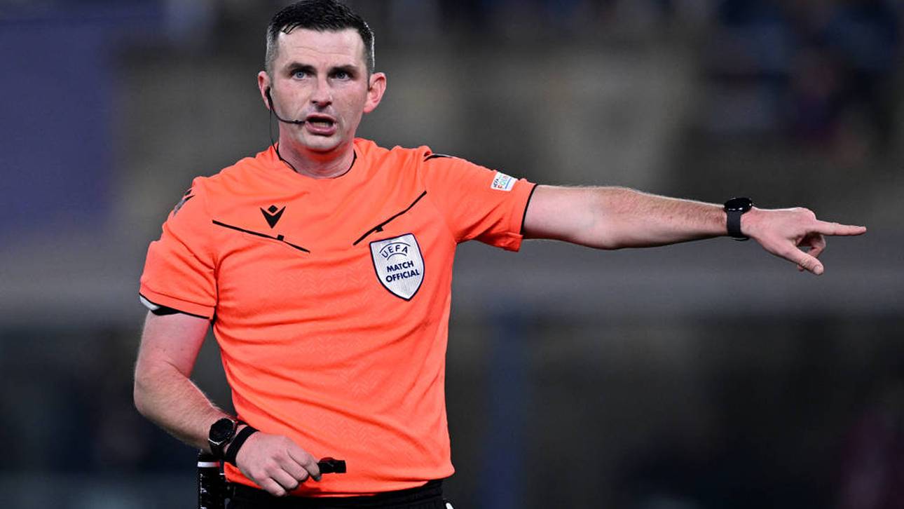 Michael Oliver ist seit 2012 FIFA-Schiedsrichter