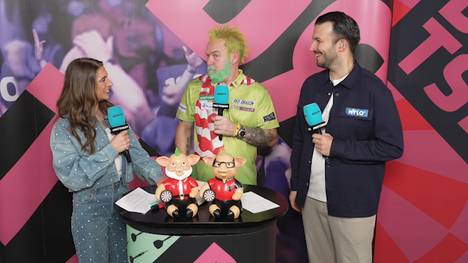 Peter Wright gewinnt seine Erstrunden-Partie gegen Noa-Lynn van Leuven deutlich. Doch der schottische Doppel-Weltmeister machte eine interessante Feststellung - und schickt schon eine Kampfansage gen Deutschland. 