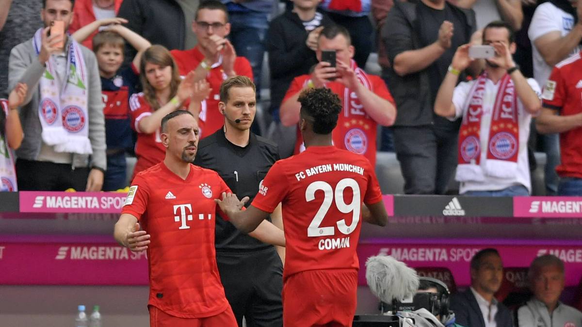 In der 61. Minute ist es dann soweit. Einwechslung für die Nummer sieben. König Franck betritt für Kingsley Coman unter Standing Ovations den Rasen