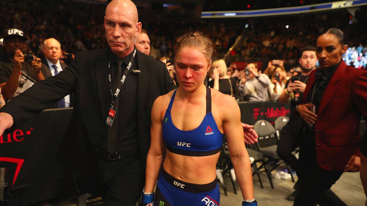 Die entzauberte Rousey verließ frustriert die Arena und kam zum Schluss, ihre UFC-Karriere zu beenden