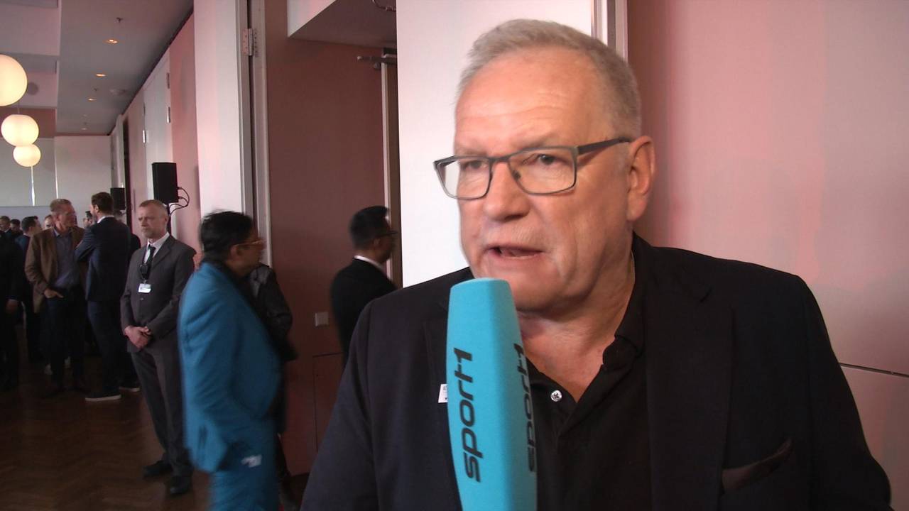 Urteil nach Feuerzeugwurf: Heidenheim-Boss Holger Sanwald wird deutlich