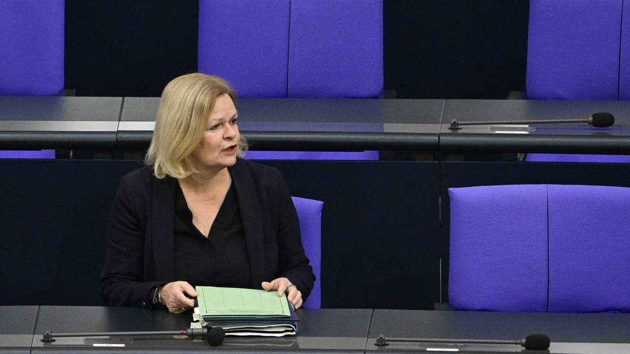 EM: Warnung vor zu viel Überwachung