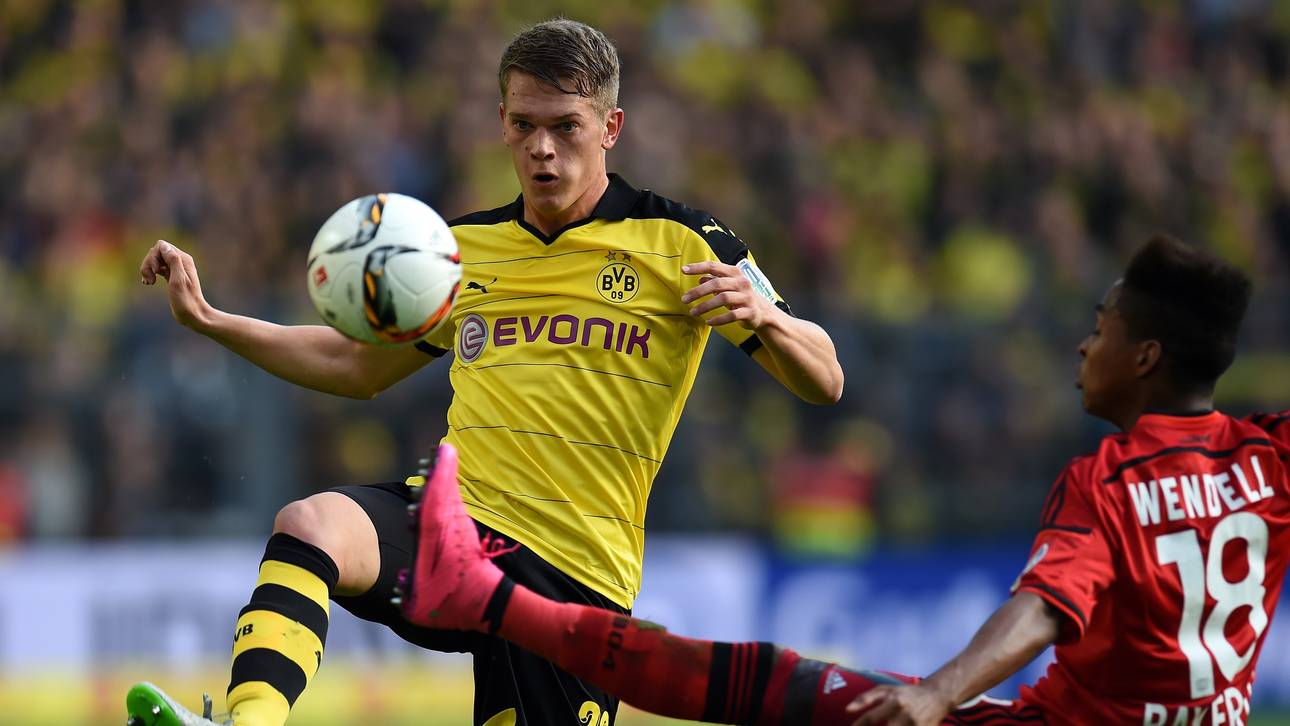 FBL-GER-BUNDESLIGA-DORTMUND-LEVERKUSEN