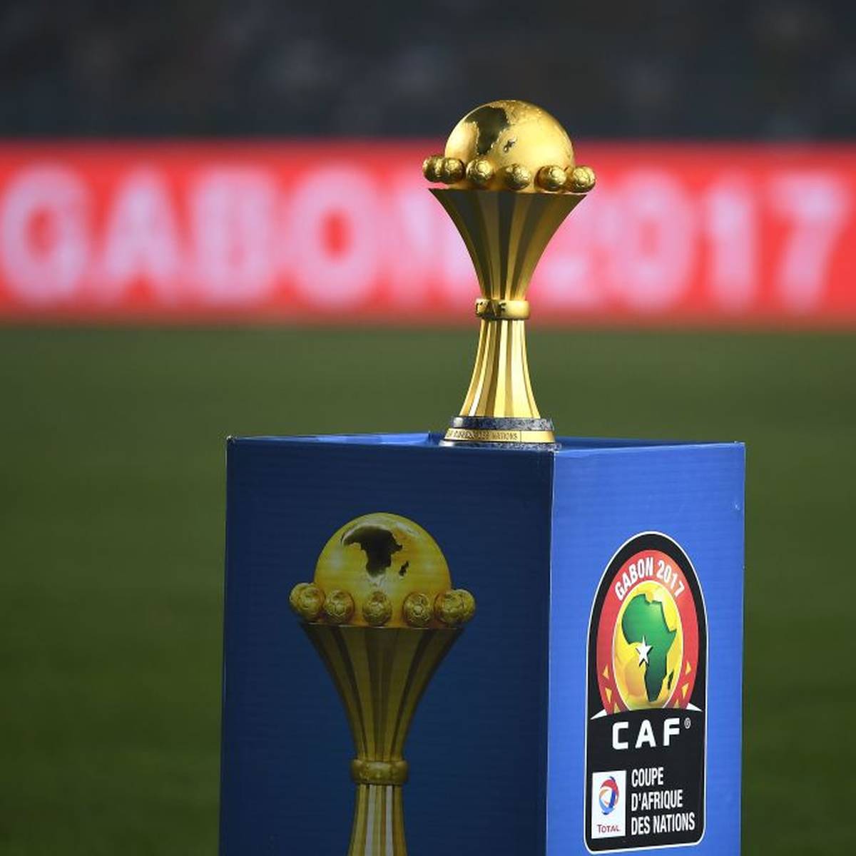 Africa Cup of Nations Pokal 150mm auf Sockel