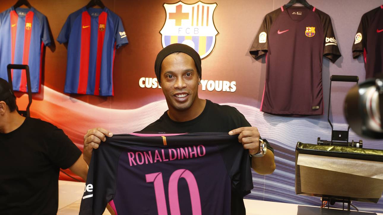 Ronaldinho schwänzt Barca-Debüt