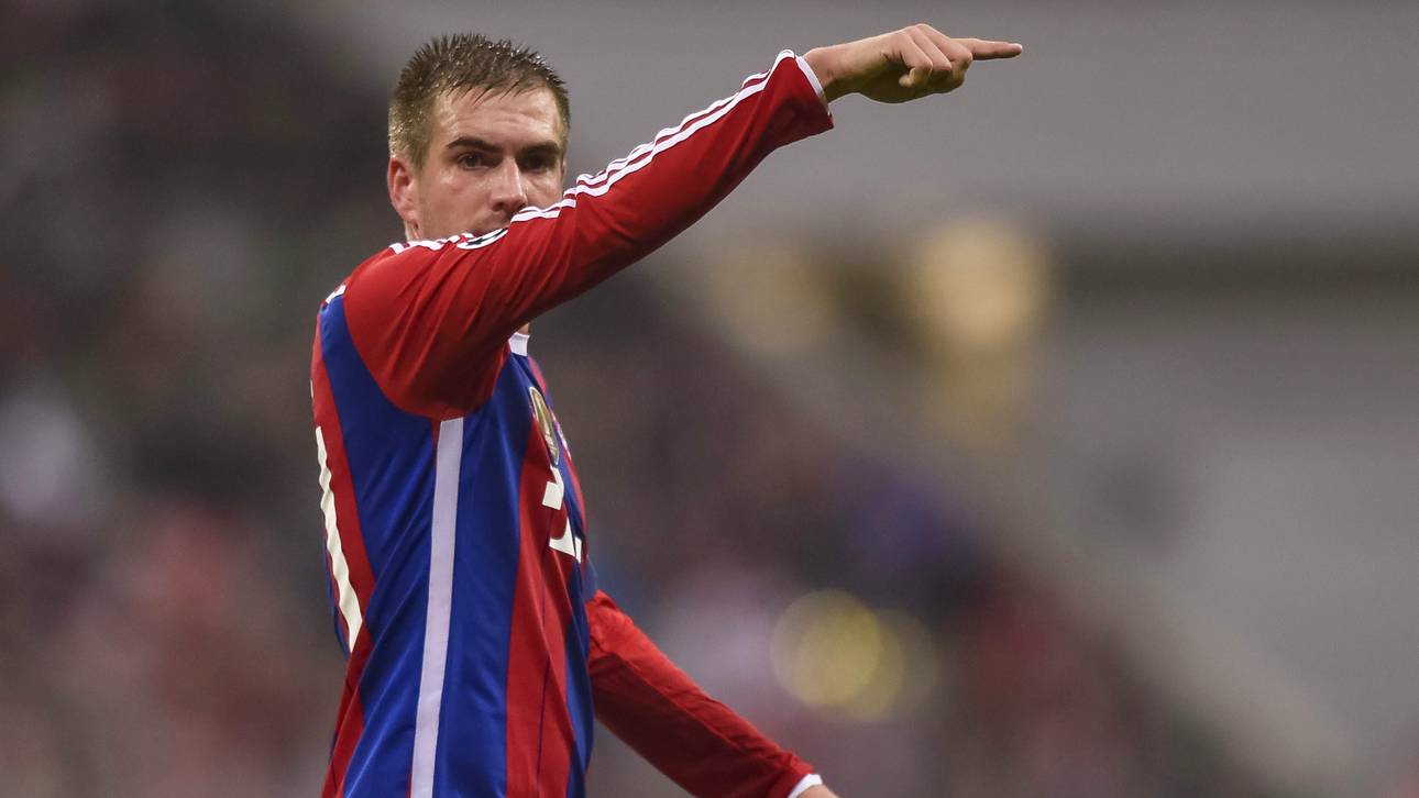 Lahm will wieder ins Mittelfeld