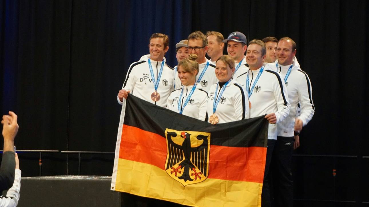Fallschirm-WM: Deutsche Springer holen vier Bronzemedaillen