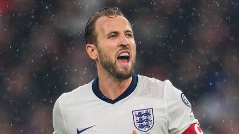 Harry Kane wird für England die entscheidende Rolle bei der WM spielen, meint Wes Brown. Derzeit gebe es keinen besseren Stürmer als den Bayern-Star, so die United-Legende.