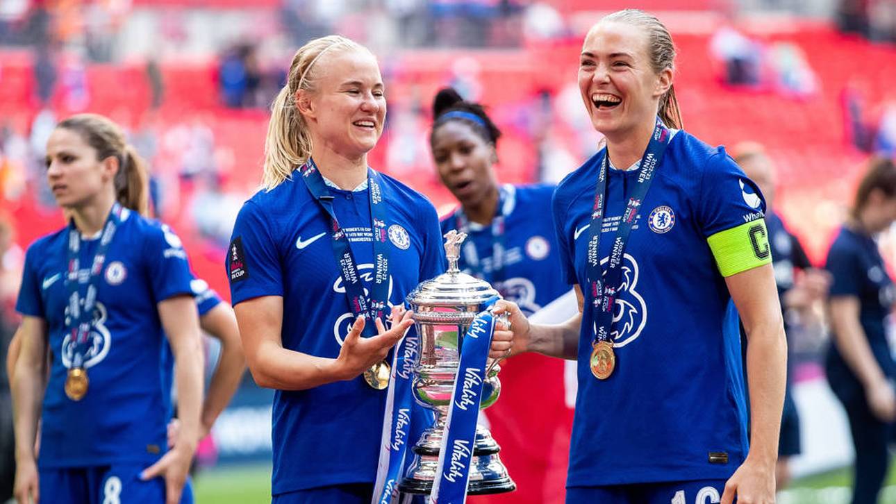 Pernille Harder (Mitte.) und Magdalena Eriksson (re.) wechseln zum FC Bayern