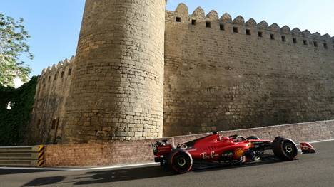 Leclerc zum dritten Mal in Folge in Baku auf der Pole