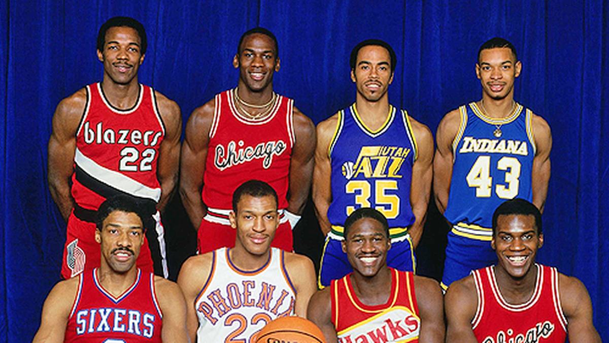 Vorher kann Wilkins (unten, 2.v.r.) noch lachen.