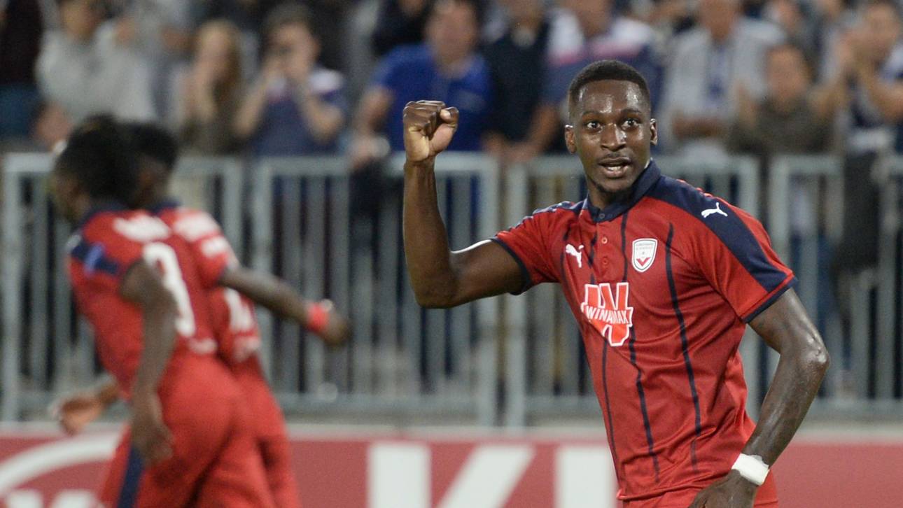 Ausfall nach Bart-Transplantation