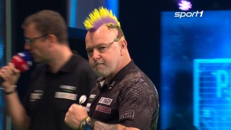 Was für ein Comeback von Peter Wright gegen Jonny Clayton am 15. Spieltag der Premier League of Darts! "Snakebite" ringt "The Ferret" nieder. 