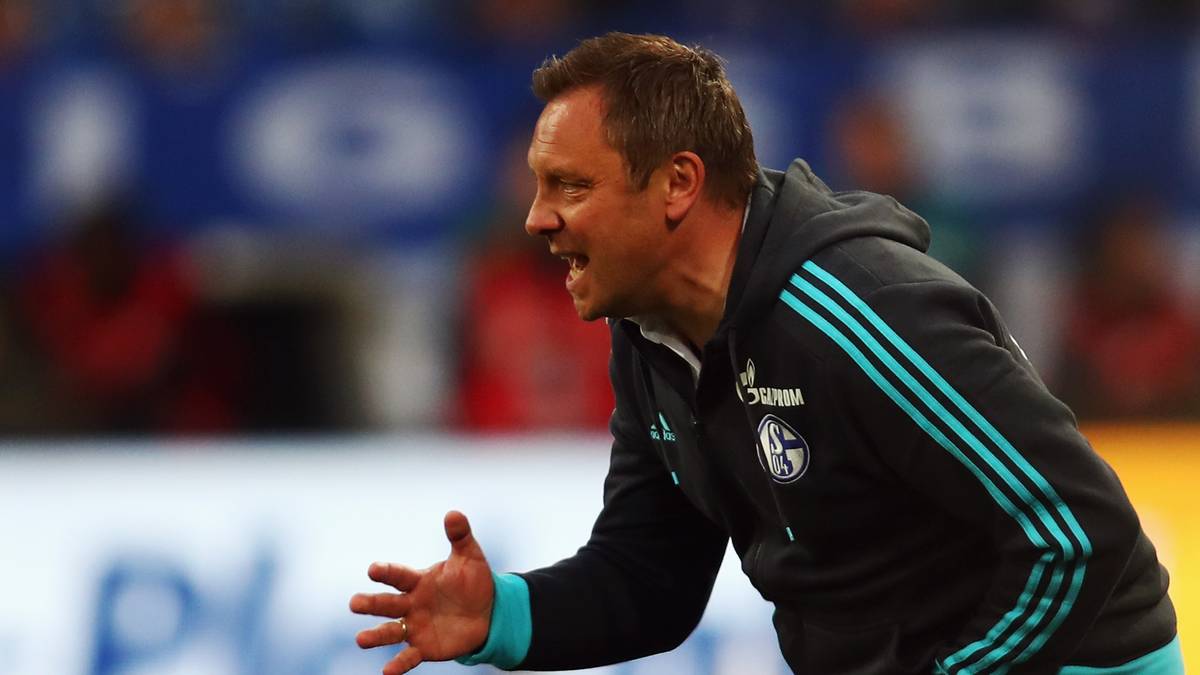 ANDRE BREITENREITER: Führte Schalke 04 im vergangenen Jahr auf Platz fünf, wurde trotzdem entlassen, weil der neue Manager Christian Heidel nicht von seinen Qualitäten überzeugt war. Auch Allofs wird Breitenreiter einer kritischen Prüfung unterziehen. Ob sie positiv ausfällt: fraglich