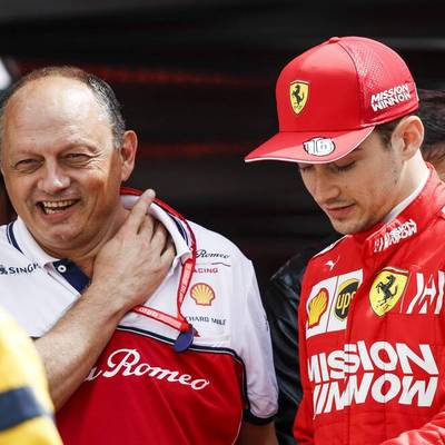 Ferrari hat sich nach SPORT1-Informationen für Frédéric Vasseur entschieden. Eine zerbrochene Freundschaft mit einem Leclerc-Vertrauten sorgt für eine brisante Konstellation.