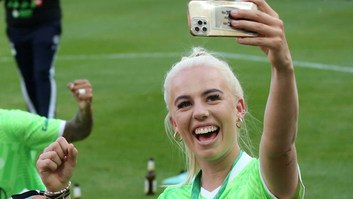 Sofie Svava verlässt Wolfsburg in Richtung Spanien