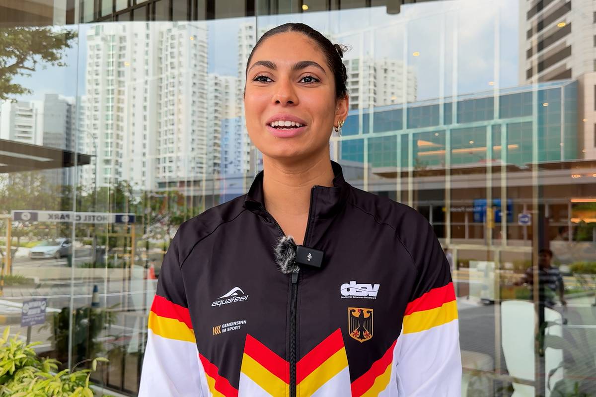 Die 23-jährige Anna Elendt gewinnt Gold bei der Schwimm-Weltmeisterschaft in Singapur. SPORT1 verrät sie, wie hart sie für diesen Weg kämpfte. 