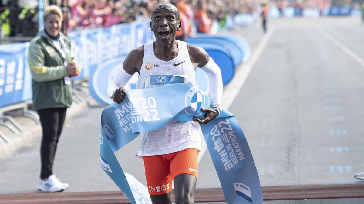 Eliud Kipchoge verbesserte in Berlin seinen eigenen Marathon-Weltrekord