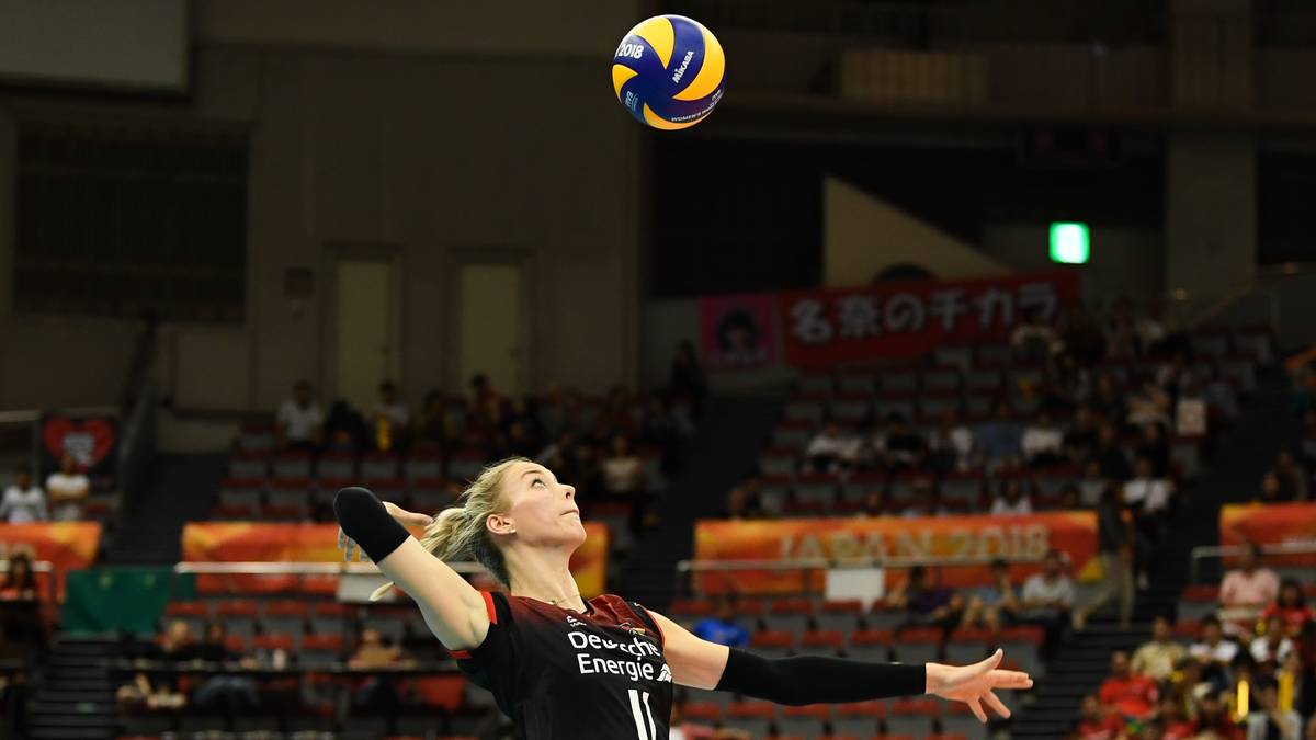 DEUTSCHLANDS CHANCEN: Bundestrainer Koslowski hat einen sehr jungen Kader zusammengestellt. Mit 23,7 Jahren ist er der jüngste, der jemals bei einer EM war. Sechs Debütantinnen sind an Bord