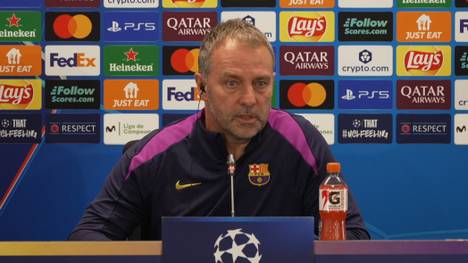 Vor dem entscheidenden CL-Rückspiel gegen Newcastle United äußert sich Barça-Trainer Hansi Flick zu einer möglichen Vertragsverlängerung. Zudem lobt er den motivierenden Besuch von Joan Laporta.