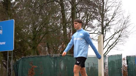 Mit nur 16 Jahren ist Kennet Eichhorn schon Stammspieler bei Hertha BSC und stellte damit Rekorde auf.