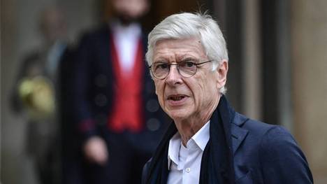 Arsene Wenger sieht die deutsche Fußball-Nationalmannschaft zwar nicht als Titelanwärter bei der EM, traut ihr aber durchaus eine Überraschung zu.