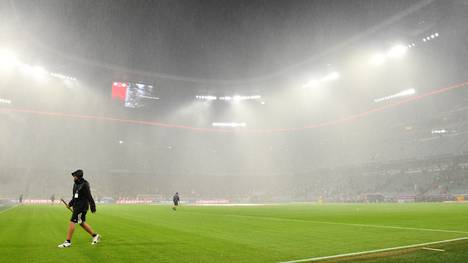Über der Allianz Arena zog ein schweres Gewitter auf