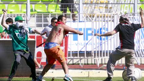 Schwere Krawalle verhindern das Spiel zwischen Colo Colo und den Santiago Wanderers