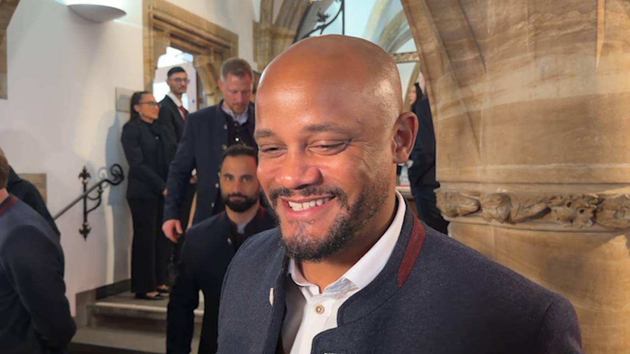 Meisterschale vergessen! Kompany gesteht irren Fauxpas