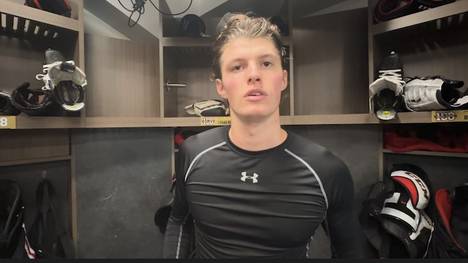 Um Lukas Reichel kommen in letzter Zeit immer wieder Trade-Gerüchte auf. Im SPORT1-Interview nimmt der First Round Pick von 2020 Stellung dazu.