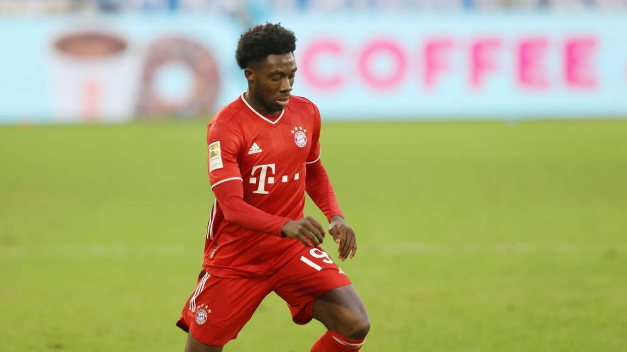 BVB-Star Raphael Guerreiro schwärmt von Alphonso Davies