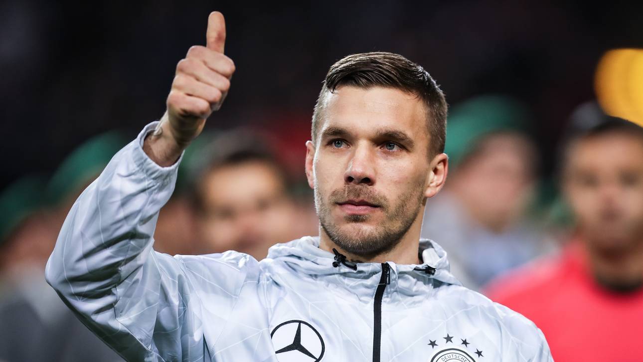 Podolski verteidigt Confed Cup