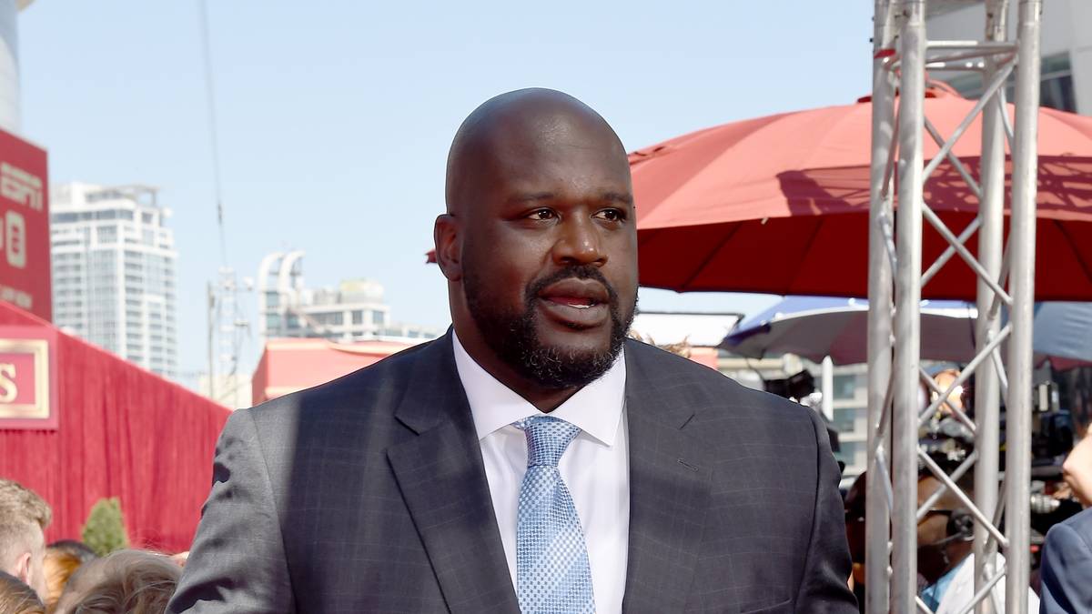 Durch die gegnerischen Deckungen musste er hauptsächlich unter dem Korb agieren. Laut eigener Aussage wäre er stärker gewesen, wenn er aus größerer Distanz hätte kommen und die Verteidiger ausspielen können