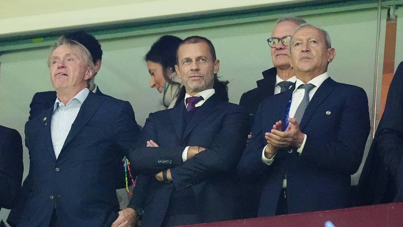 UEFA-Präsident Aleksander Ceferin (Mitte) bei der UEFA Champions League