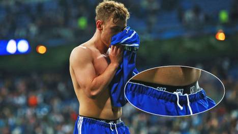 May Meyer vom FC Schalke 04 in Unterhose aus Kollektion von Cristiano Ronaldo