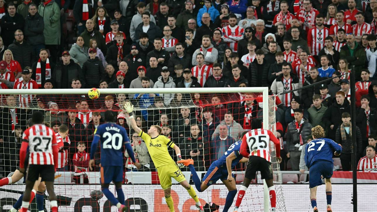 Derby-Pleite: Woltemade köpft entscheidend ins eigene Tor