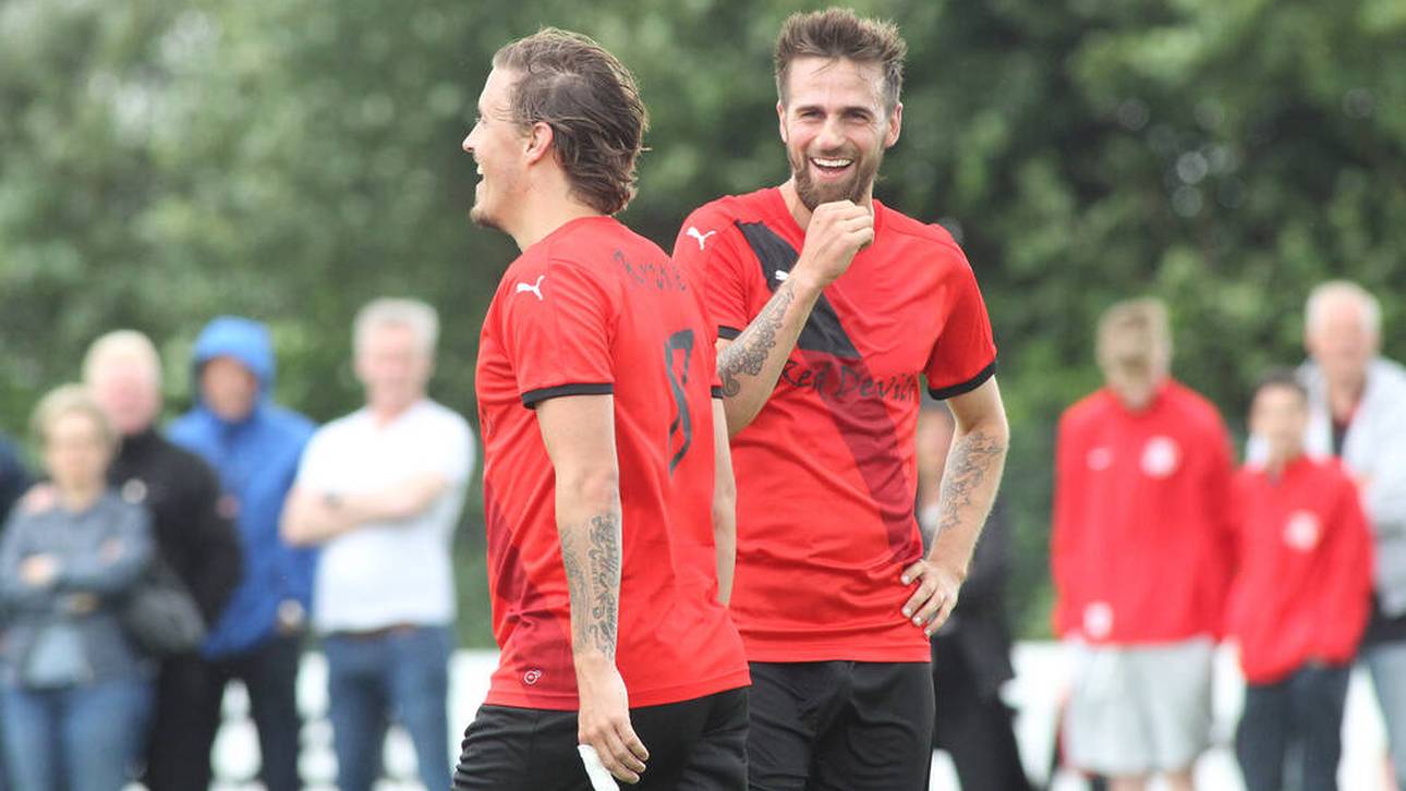 Max Kruse (l.), mit Martin Harnik