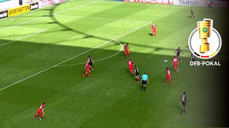 Leverkusen zieht souverän in die zweite Runde des DFB-Pokals ein. Die Elf von Peter Bosz schießt sich beim 7:0-Sieg vor heimischer Kulisse förmlich in Rage.