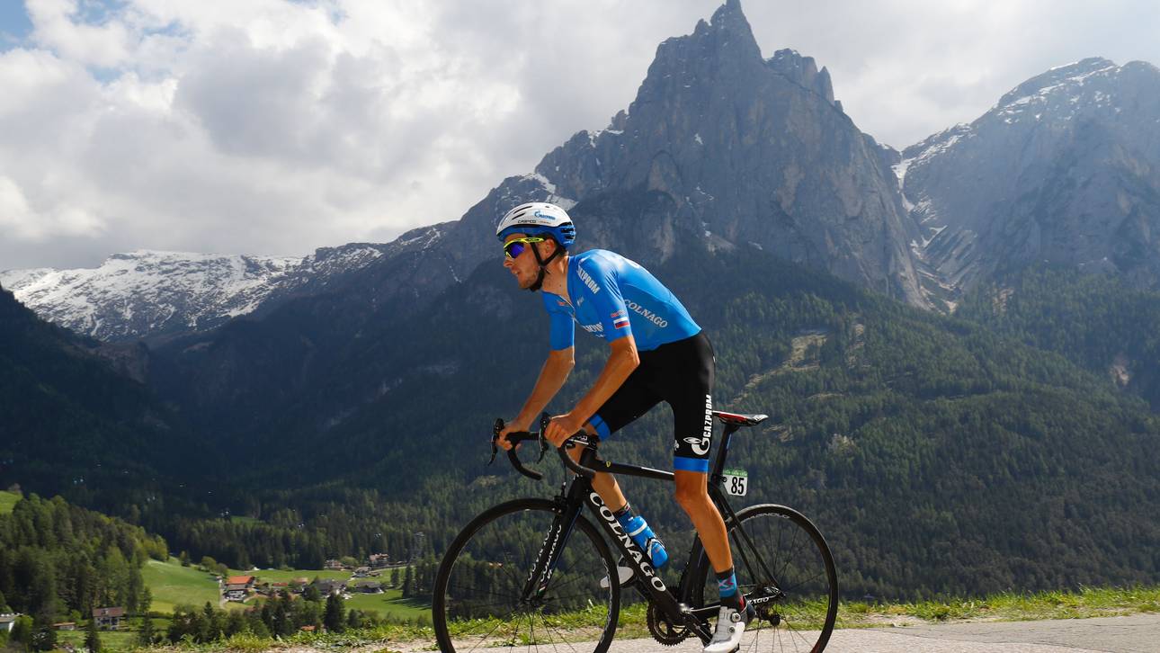 Giro: Foliforov gewinnt Bergzeitfahren