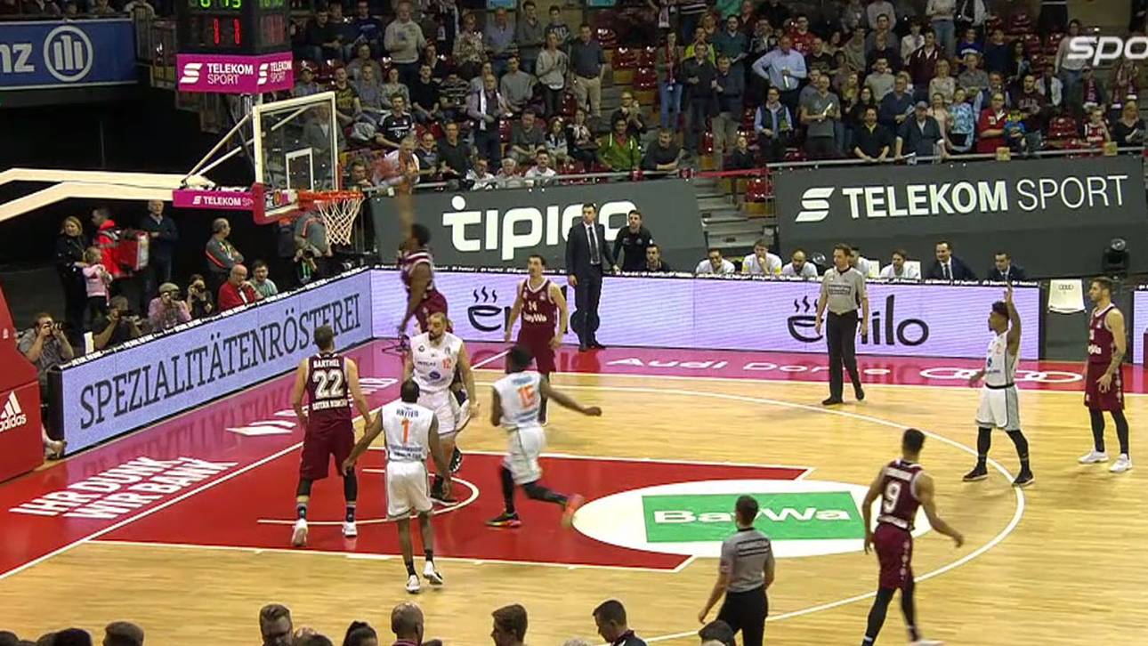 Bayern wird Favoritenrolle gerecht