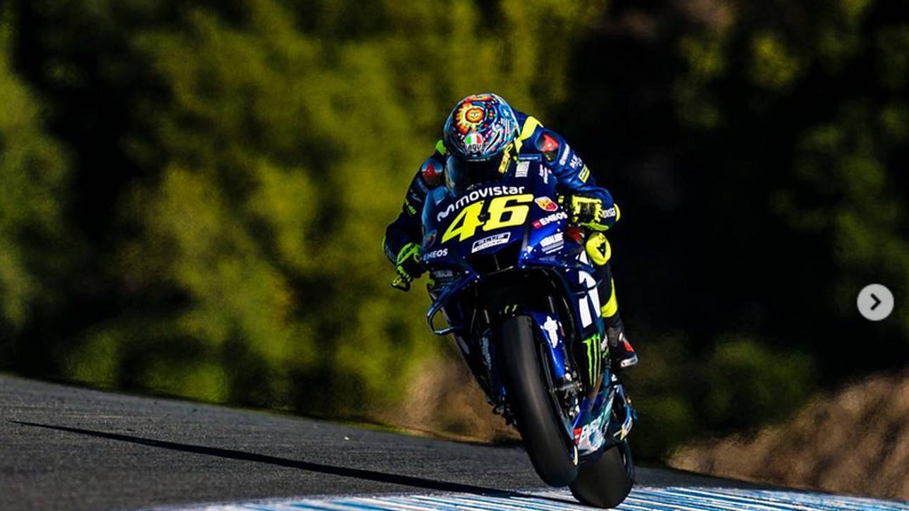 Valentino Rossi Die 46 wurde zu Rossis Markenzeichen. Bereits sein Vater ist mit dieser Nummer Rennen gefahren