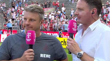 Köln-Trainer Lukas Kwasniok spricht nach dem 4:0-Sieg gegen Atalanta Bergamo über die Partie – zeigt sich nach der ersten Reporterfrage allerdings sofort genervt.