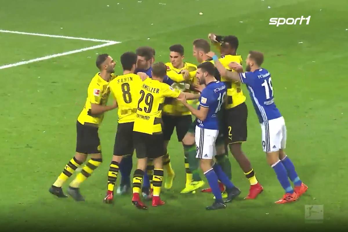 Borussia Dortmund und Schalke 04 trennen derzeit Welten - und doch stehen die beiden Revierklubs für die größte Rivalität im deutschen Fußball. Eine Geschichte gegenseitiger Abneigung mit vielen Höhen und Tiefen.