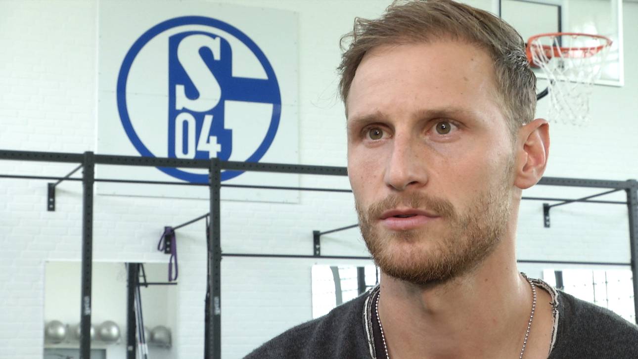 Höwedes: „Es muss etwas passieren“