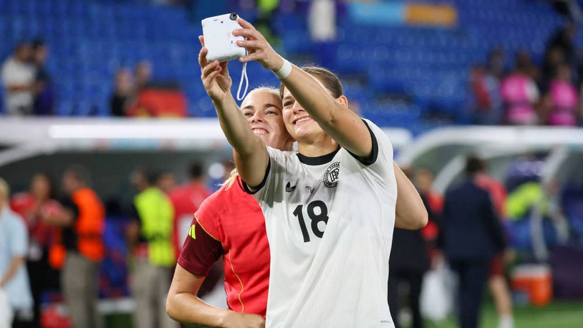 Während dieser Zeit fand sie Kraft im Glauben und begann, die Bibel zu lesen. Auch ein Jurastudium hat Hoffmann bereits abgeschlossen. Zeitweise arbeitete sie als wissenschaftliche Hilfskraft am Lehrstuhl für Kriminologie und Wirtschaftsstrafrecht an der Universität Freiburg.